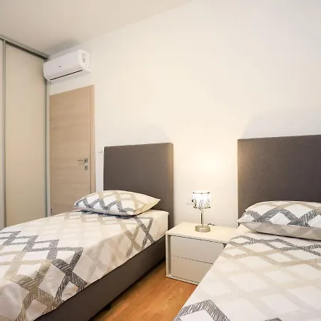 Holiday home Jaksa By Interhome